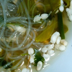 070212-ant-egg-soup-closeup