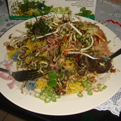 The tasty mess afterwards 071108-rice-herb-salad-after