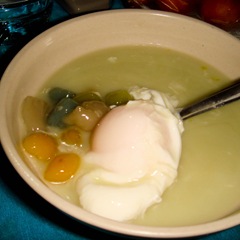 080102-bua-loi-kai-waan-dessert