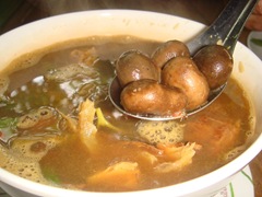 080906-mushroom-soup-gaeng-hed-paw